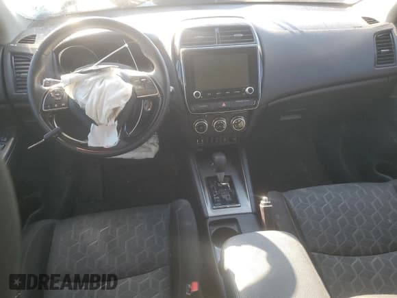 ✅ 2022 Mitsubishi Outlander ES • VIN: JA4ARUAU0NU016714 • Lot: 91482495. Wystawiony na Copart z przebiegiem 145 920 mil. Bezpłatny archiwum sprzedaży aukcyjnych z USA i szczegółowy raport historii pojazdu na DreamBid. Zdjęcie 8.