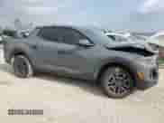 2023 Hyundai Santa Cruz SE with VIN 5NTJA4AE3PH069136, listed as a Copart auction lot 51370045 with 29,754 mi miles and Salvage title. Bid and sale history available at DreamBid. Image 4.