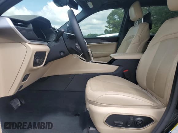 ✅ 2023 Jeep Grand Cherokee Limited • VIN: 1C4RJJBG5P8778343 • Lot: 66888045. Listed on Copart with 53,292 mi. Free auction sales archive from the USA and detailed vehicle history report at DreamBid. Image 7.