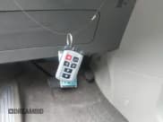 ✅ 2017 Toyota Sienna XLE Auto Access Seat • VIN: 5TDYZ3DC8HS836596 • Lot: 43187191. Listed on IAAI with 170,110 mi. Free auction sales archive from the USA and detailed vehicle history report at DreamBid. Image 11.