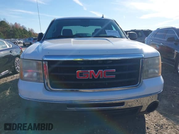 ✅ 2011 GMC Sierra 1500 SLE • VIN: 1GTR1VEA6BZ126994 • Lot: 40938932. Wystawiony na IAAI z przebiegiem 248 061 mil. Bezpłatny archiwum sprzedaży aukcyjnych z USA i szczegółowy raport historii pojazdu na DreamBid. Zdjęcie 12.