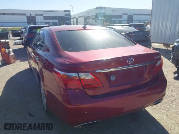 ✅ 2012 Lexus LS 460 • VIN: JTHBL5EF4C5112915 • Lot: 43568683. Listed on IAAI with 153,903 mi. Free auction sales archive from the USA and detailed vehicle history report at DreamBid. Image 3.