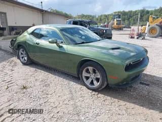 2020 Dodge Challenger SXT z VIN 2C3CDZAG6LH230311, wystawiony jako IAAI lot #43281796 z przebiegiem 84 468 mil mil oraz . Historia ofert i sprzedaży dostępna na DreamBid. Obrazek 1.