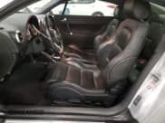 ✅ 2002 Audi TT • VIN: TRUWC28NX21038853 • Lot: 81042564. Wystawiony na Copart z przebiegiem 88 997 mil. Bezpłatny archiwum sprzedaży aukcyjnych z USA i szczegółowy raport historii pojazdu na DreamBid. Zdjęcie 7.