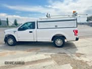 ✅ 2017 Ford F-150 XL • VIN: 1FTMF1CP3HKD97525 • Lot: 65820615. Wystawiony na Copart z przebiegiem 119 716 mil. Bezpłatny archiwum sprzedaży aukcyjnych z USA i szczegółowy raport historii pojazdu na DreamBid. Zdjęcie 2.