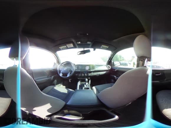 ✅ 2017 Toyota Tacoma SR5 • VIN: 3TMCZ5AN7HM115200 • Lot: 43115086. Listed on IAAI with 117,000 mi. Free auction sales archive from the USA and detailed vehicle history report at DreamBid. Image 19.