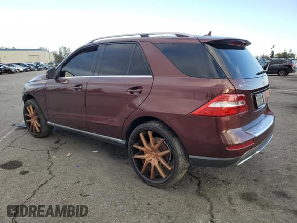 ✅ 2013 Mercedes-Benz M 350 • VIN: 4JGDA5JB7DA215849 • Лот: 42850805. Опубликован ранее на Copart с пробегом Не указан. Бесплатный доступ к архиву аукционных продаж из США и подробный отчёт об истории автомобиля на DreamBid. Изображение 2.