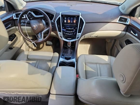 ✅ 2015 Cadillac SRX Premium Collection • VIN: 3GYFNGE38FS547147 • Lot: 70882935. Wystawiony na Copart z przebiegiem 160 153 mil. Bezpłatny archiwum sprzedaży aukcyjnych z USA i szczegółowy raport historii pojazdu na DreamBid. Zdjęcie 8.