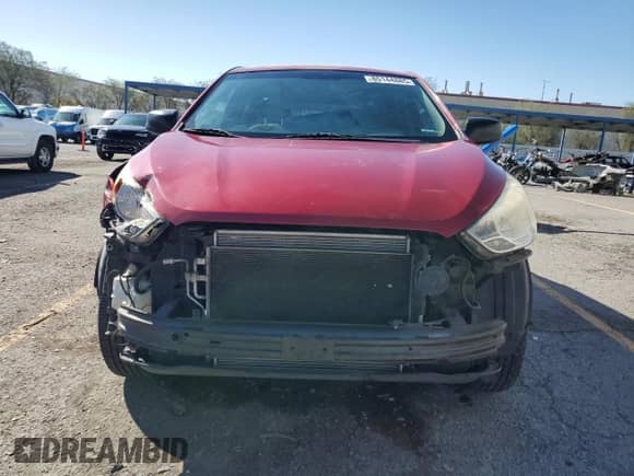 2012 Hyundai Tucson GL z VIN KM8JT3ABXCU340701, wystawiony jako Copart lot #85144885 z przebiegiem 147 376 mil mil oraz Szkoda całkowita • Salvage title. Historia ofert i sprzedaży dostępna na DreamBid. Obrazek 5.