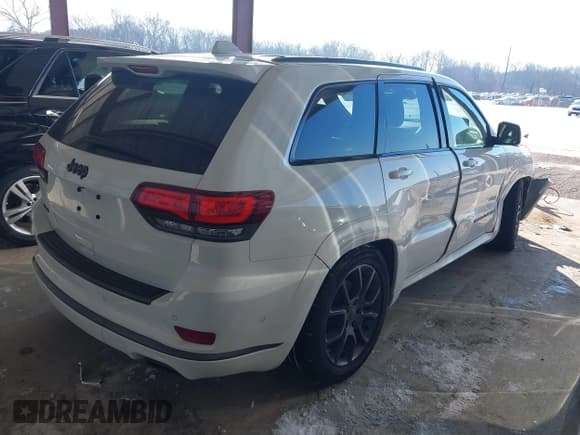 ✅ 2020 Jeep Grand Cherokee Overland • VIN: 1C4RJFCG4LC158425 • Lot: 41386418. Listed on IAAI with 86,012 mi. Free auction sales archive from the USA and detailed vehicle history report at DreamBid. Image 4.