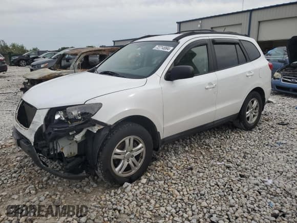 ✅ 2012 Hyundai Santa Fe GLS • VIN: 5XYZGDAB2CG151401 • Lot: 72714994. Listed on Copart with 123,518 mi. Free auction sales archive from the USA and detailed vehicle history report at DreamBid. Image 1.