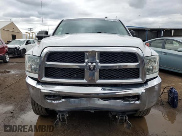 ✅ 2017 Ram 2500 Tradesman • VIN: 3C6TR5HT2HG584172 • Лот: 59662355. Опубликован ранее на Copart с пробегом 141 892 миль. Бесплатный доступ к архиву аукционных продаж из США и подробный отчёт об истории автомобиля на DreamBid. Изображение 5.