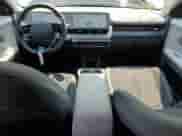 2024 Hyundai Ioniq 5 SEL z VIN KM8KN4DE6RU275803, wystawiony jako Copart lot #70481494 z przebiegiem 2 024 mil mil oraz Szkoda całkowita • Salvage title. Historia ofert i sprzedaży dostępna na DreamBid. Obrazek 8.