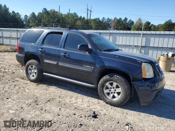 ✅ 2007 GMC Yukon SLE • VIN: 1GKFK13027J279692 • Лот: 82359925. Опубликован ранее на Copart с пробегом 274 877 миль. Бесплатный доступ к архиву аукционных продаж из США и подробный отчёт об истории автомобиля на DreamBid. Изображение 4.
