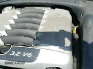 ✅ 2006 Porsche Cayenne • VIN: WP1AA29P76LA25125 • Лот: 42090858. Опубликован ранее на IAAI с пробегом 201 051 миль. Бесплатный доступ к архиву аукционных продаж из США и подробный отчёт об истории автомобиля на DreamBid. Изображение 12.