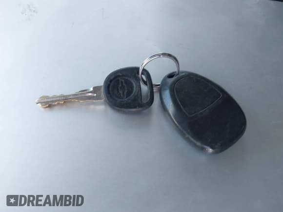 ✅ 2010 Chevrolet Silverado 1500 • VIN: 3GCXKTE27AG261479 • Lot: 43635635. Wystawiony na IAAI z przebiegiem 232 696 mil. Bezpłatny archiwum sprzedaży aukcyjnych z USA i szczegółowy raport historii pojazdu na DreamBid. Zdjęcie 11.