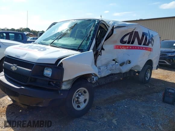 ✅ 2016 Chevrolet Express Cargo • VIN: 1GCZGHFG3G1278918 • Lot: 40711791. Listed on IAAI with 268,643 mi. Free auction sales archive from the USA and detailed vehicle history report at DreamBid. Image 2.