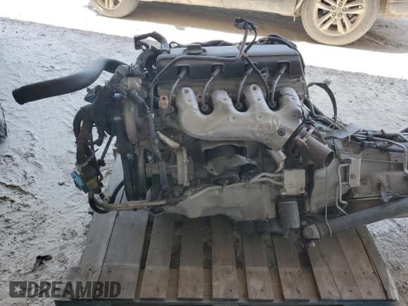 ✅ 2018 Chevrolet Silverado 1500 • VIN: ENG1NEANDTRANS • Лот: 67776664. Опубликован ранее на Copart с пробегом Не указан. Бесплатный доступ к архиву аукционных продаж из США и подробный отчёт об истории автомобиля на DreamBid. Изображение 7.