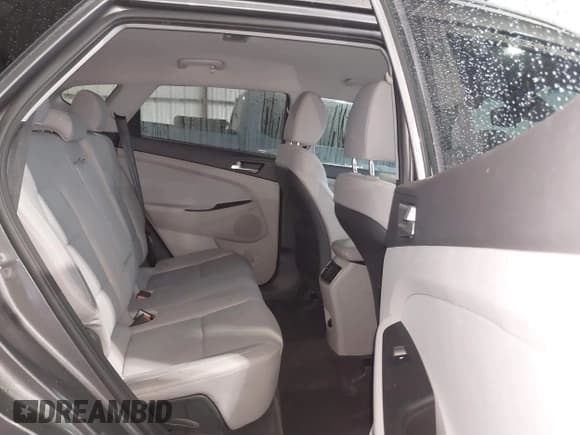 ✅ 2020 Hyundai Tucson SEL • VIN: KM8J33ALXLU175371 • Лот: 43284785. Опубликован ранее на IAAI с пробегом Не указан. Бесплатный доступ к архиву аукционных продаж из США и подробный отчёт об истории автомобиля на DreamBid. Изображение 8.