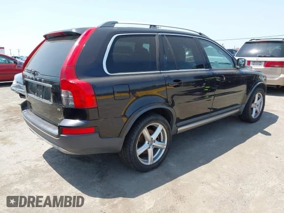 ✅ 2009 Volvo XC90 • VIN: YV4CF982591518633 • Lot: 42462232. Wystawiony na IAAI z przebiegiem 152 102 mil. Bezpłatny archiwum sprzedaży aukcyjnych z USA i szczegółowy raport historii pojazdu na DreamBid. Zdjęcie 4.