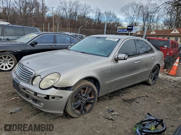 ✅ 2006 Mercedes-Benz E 500 • VIN: WDBUF70J76A838674 • Lot: 96824995. Listed on Copart with 192,959 mi. Free auction sales archive from the USA and detailed vehicle history report at DreamBid. Image 1.
