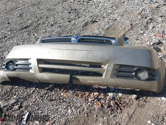 2008 Dodge Grand Caravan SXT z VIN 1D8HN54P78B124714, wystawiony jako IAAI lot #43418099 z przebiegiem 135 506 mil mil oraz . Historia ofert i sprzedaży dostępna na DreamBid. Obrazek 12.