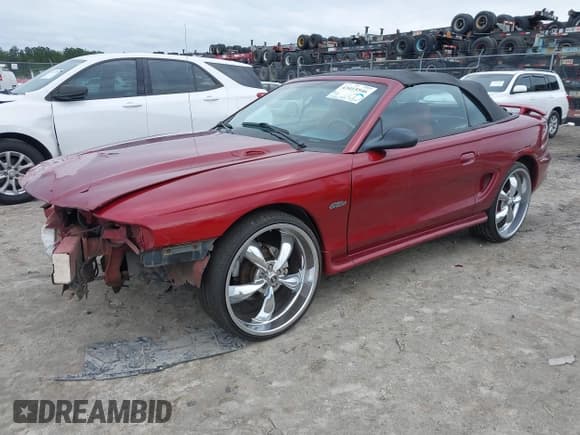 ✅ 1997 Ford Mustang GT • VIN: 1FALP45X8VF147537 • Лот: 43415546. Опубликован ранее на IAAI с пробегом 133 633 миль. Бесплатный доступ к архиву аукционных продаж из США и подробный отчёт об истории автомобиля на DreamBid. Изображение 18.