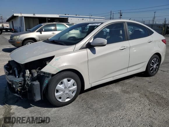 ✅ 2016 Hyundai Accent SE • VIN: KMHCT4AE1GU067517 • Лот: 77891474. Опубликован ранее на Copart с пробегом 98 195 миль. Бесплатный доступ к архиву аукционных продаж из США и подробный отчёт об истории автомобиля на DreamBid. Изображение 1.