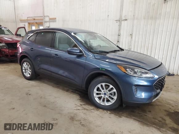 ✅ 2020 Ford Escape SE • VIN: 1FMCU9G68LUC23539 • Lot: 71850475. Wystawiony na Copart z przebiegiem Nie podano. Bezpłatny archiwum sprzedaży aukcyjnych z USA i szczegółowy raport historii pojazdu na DreamBid. Zdjęcie 4.