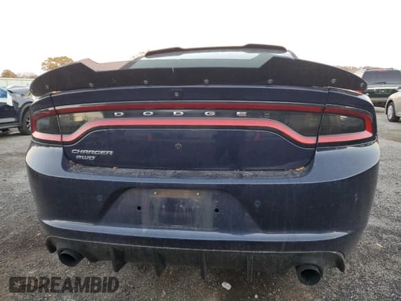 ✅ 2017 Dodge Charger Police • VIN: 2C3CDXKT8HH621435 • Lot: 91104635. Wystawiony na Copart z przebiegiem 146 915 mil. Bezpłatny archiwum sprzedaży aukcyjnych z USA i szczegółowy raport historii pojazdu na DreamBid. Zdjęcie 6.