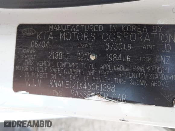 ✅ 2004 Kia Spectra LX • VIN: KNAFE121X45061398 • Lot: 42350125. Wystawiony na IAAI z przebiegiem 185 106 mil. Bezpłatny archiwum sprzedaży aukcyjnych z USA i szczegółowy raport historii pojazdu na DreamBid. Zdjęcie 9.