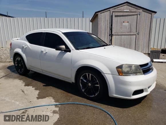✅ 2013 Dodge Avenger SE V6 • VIN: 1C3CDZAG7DN750025 • Lot: 68623944. Wystawiony na Copart z przebiegiem 207 512 mil. Bezpłatny archiwum sprzedaży aukcyjnych z USA i szczegółowy raport historii pojazdu na DreamBid. Zdjęcie 4.