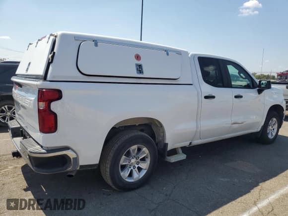 ✅ 2019 Chevrolet Silverado 1500 Work Truck • VIN: 1GCRWAEH4KZ404251 • Lot: 70290244. Wystawiony na Copart z przebiegiem 128 711 mil. Bezpłatny archiwum sprzedaży aukcyjnych z USA i szczegółowy raport historii pojazdu na DreamBid. Zdjęcie 3.