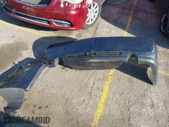 ✅ 2008 Cadillac STS RWD • VIN: 1G6DW67V680152576 • Lot: 41903255. Wystawiony na IAAI z przebiegiem 139 696 mil. Bezpłatny archiwum sprzedaży aukcyjnych z USA i szczegółowy raport historii pojazdu na DreamBid. Zdjęcie 12.