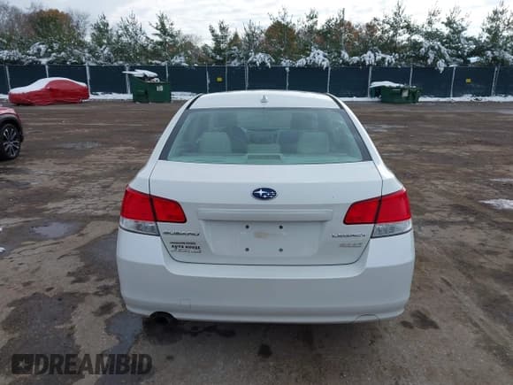 ✅ 2013 Subaru Legacy Limited • VIN: 4S3BMBK67D3032992 • Lot: 43668935. Listed on IAAI with 166,332 mi. Free auction sales archive from the USA and detailed vehicle history report at DreamBid. Image 16.