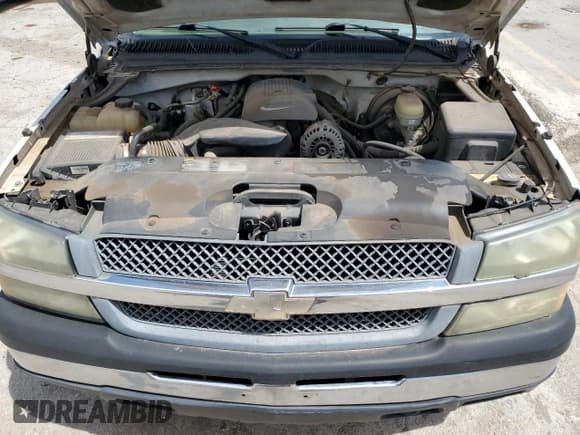 ✅ 2005 Chevrolet Silverado 1500 • VIN: 1GCEC19V45Z193693 • Лот: 53571995. Опубликован ранее на Copart с пробегом 325 082 миль. Бесплатный доступ к архиву аукционных продаж из США и подробный отчёт об истории автомобиля на DreamBid. Изображение 12.