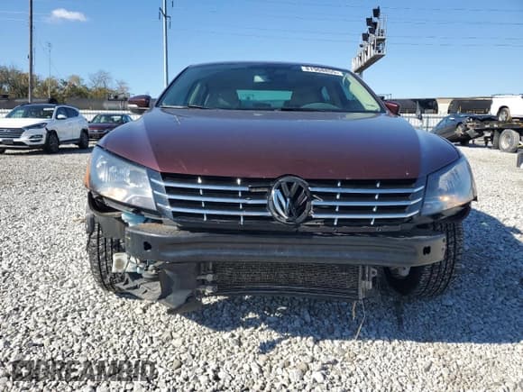 ✅ 2014 Volkswagen Passat SEL Premium • VIN: 1VWCN7A39EC060586 • Lot: 81968855. Listed on Copart with 154,082 mi. Free auction sales archive from the USA and detailed vehicle history report at DreamBid. Image 5.