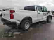 ✅ 2024 Chevrolet Silverado 1500 Work Truck • VIN: 1GCPAAEK0RZ225006 • Lot: 90579975. Wystawiony na Copart z przebiegiem 22 069 mil. Bezpłatny archiwum sprzedaży aukcyjnych z USA i szczegółowy raport historii pojazdu na DreamBid. Zdjęcie 3.