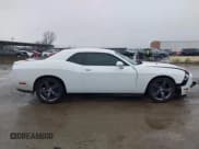 ✅ 2012 Dodge Challenger SXT Plus • VIN: 2C3CDYAG2CH294873 • Lot: 41443297. Wystawiony na IAAI z przebiegiem 143 761 mil. Bezpłatny archiwum sprzedaży aukcyjnych z USA i szczegółowy raport historii pojazdu na DreamBid. Zdjęcie 13.