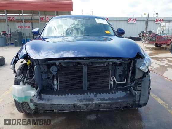 ✅ 2017 Infiniti QX70 • VIN: JN8CS1MU2HM143759 • Lot: 42637243. Wystawiony na IAAI z przebiegiem 83 085 mil. Bezpłatny archiwum sprzedaży aukcyjnych z USA i szczegółowy raport historii pojazdu na DreamBid. Zdjęcie 13.