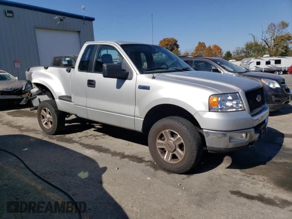 ✅ 2005 Ford F-150 XLT • VIN: 1FTRF04525KE67914 • Lot: 76828284. Listed on Copart with 125,876 mi. Free auction sales archive from the USA and detailed vehicle history report at DreamBid. Image 4.