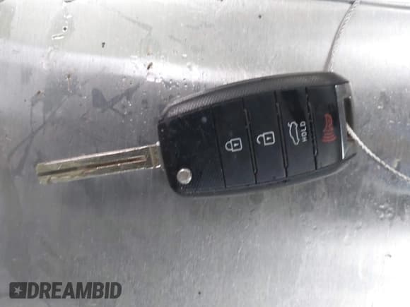 ✅ 2015 Kia Optima LX • VIN: KNAGM4A78F5620674 • Lot: 43831135. Listed on IAAI with 162,051 mi. Free auction sales archive from the USA and detailed vehicle history report at DreamBid. Image 11.