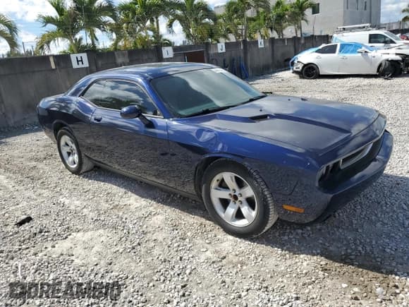 ✅ 2013 Dodge Challenger SXT • VIN: 2C3CDYAGXDH679650 • Lot: 44811435. Wystawiony na Copart z przebiegiem 125 644 mil. Bezpłatny archiwum sprzedaży aukcyjnych z USA i szczegółowy raport historii pojazdu na DreamBid. Zdjęcie 4.