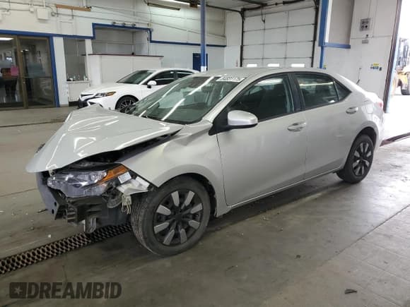 ✅ 2017 Toyota Corolla LE • VIN: 2T1BURHE9HC851961 • Лот: 84831175. Опубликован ранее на Copart с пробегом 94 243 миль. Бесплатный доступ к архиву аукционных продаж из США и подробный отчёт об истории автомобиля на DreamBid. Изображение 1.