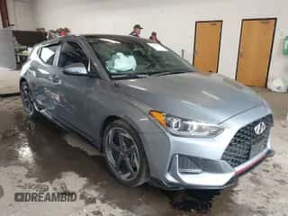 ✅ 2020 Hyundai Veloster Turbo • VIN: KMHTH6AB6LU029925 • Lot: 41885736. Wystawiony na IAAI z przebiegiem 60 625 mil mil. Skorzystaj z bezpłatnego archiwum sprzedaży aukcyjnych z USA i zobacz szczegółowy raport historii pojazdu na DreamBid. Zdjęcie 1.