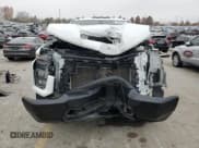 ✅ 2022 Chevrolet Silverado 2500HD • VIN: 1GB5YLE71NF335721 • Lot: 93628005. Wystawiony na Copart z przebiegiem 58 046 mil. Bezpłatny archiwum sprzedaży aukcyjnych z USA i szczegółowy raport historii pojazdu na DreamBid. Zdjęcie 5.