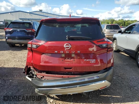 ✅ 2023 Nissan Rogue Platinum • VIN: JN8BT3DD6PW320272 • Lot: 70545545. Wystawiony na Copart z przebiegiem 11 145 mil. Bezpłatny archiwum sprzedaży aukcyjnych z USA i szczegółowy raport historii pojazdu na DreamBid. Zdjęcie 6.