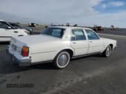✅ 1985 Oldsmobile Delta Royale • VIN: 1G3BN69Y8F9008647 • Lot: 89899585. Wystawiony na Copart z przebiegiem 78 039 mil. Bezpłatny archiwum sprzedaży aukcyjnych z USA i szczegółowy raport historii pojazdu na DreamBid. Zdjęcie 3.