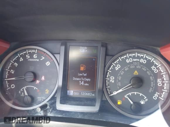 ✅ 2018 Toyota Tacoma SR5 • VIN: 5TFAZ5CN4JX058751 • Lot: 42570303. Listed on IAAI with 120,683 mi. Free auction sales archive from the USA and detailed vehicle history report at DreamBid. Image 7.