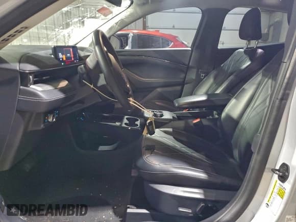 ✅ 2021 Ford Mustang Mach-E Select • VIN: 3FMTK1SS0MMA18802 • Lot: 95431775. Listed on Copart with 36,287 mi. Free auction sales archive from the USA and detailed vehicle history report at DreamBid. Image 7.